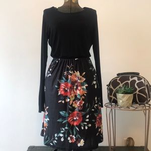 NWOT Dress Longsleeve Black + Floral Size L
